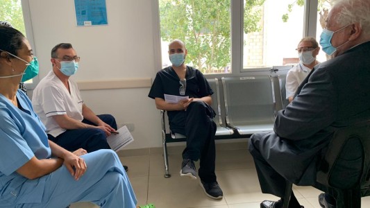 Ginés González García: "Hay que tenerle miedo a la enfermedad, no a la vacuna"