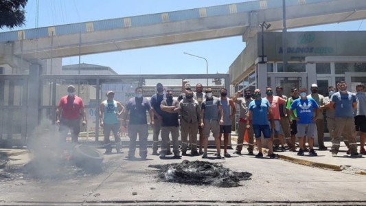 Tras tres semanas, aceiteros levantaron el paro y los puertos vuelven a funcionar