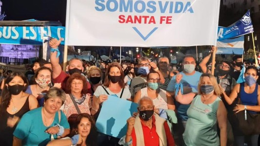 "La ley que se aprobó no da a la mujer el derecho a elegir, a decidir"