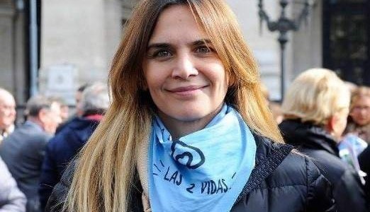 "Les llenaron las cuentas bancarias": Amalia Granata, contra los senadores indecisos en el debate del aborto
