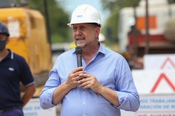 Perotti en Esperanza: "Se está poniendo al día a la ciudad"