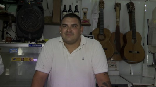 Carnicero solidario: preparó 80 bolsones de carne para regalar a quienes más lo necesitan