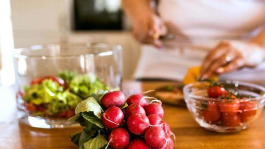 Los tips de ASSAL para una alimentación correcta en días de intenso calor