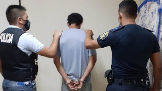 Aprovecharon que su padre dormía: escaparon para denunciar que las violaba