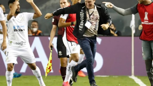 "Todos esperaban una final entre Boca y River, pero ganó el fútbol brasileño", dijo el DT de Santos