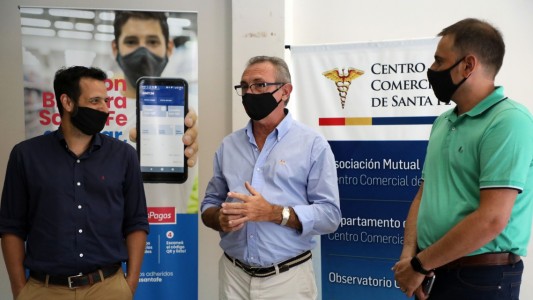 Billetera Santa Fe: se presentó en el centro comercial a las cámaras del sector