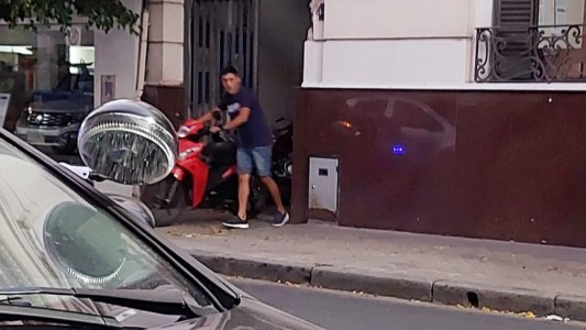 Sain arremetió contra el fiscal que liberó al motochorro
