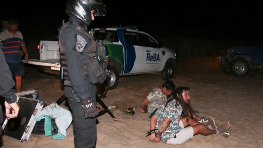 Desactivan una fiesta con cerca de 2.000 personas en la playa