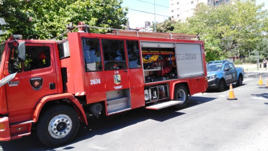 Bomberos rescataron a un hombre que cayó ocho pisos por el hueco de un ascensor