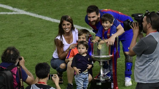 Más cerca del PSG? Lionel Messi y su familia ya están aprendiendo francés.