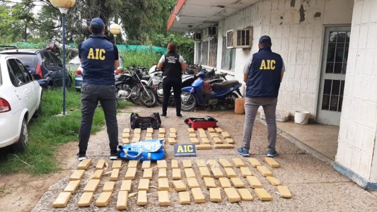 La AIC secuestró 70 kilos de marihuana y detuvo a dos hombres en la ciudad de Santa Fe