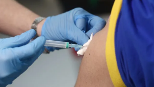 Santa Fe deberá replantear el plan de vacunación ante la escasez de dosis