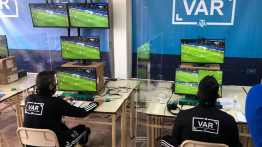 El VAR llegará en el segundo semestre al fútbol argentino