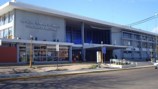 Finde XL: la Terminal de Colectivos recupera algo de movimiento