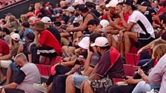 Escándalo: la Asamblea de Colón terminó con peleas y a las trompadas