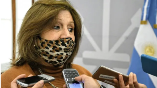 La Ministra Cantero está internada con asistencia respiratoria mecánica