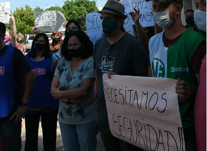 Los trabajadores del CAF N° 3 realizaron una protesta por la inseguridad