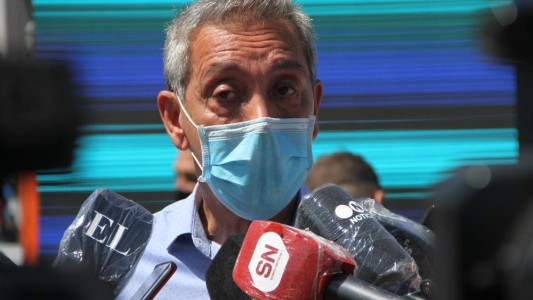 "Ni el gobernador ni su familia han sido vacunados"