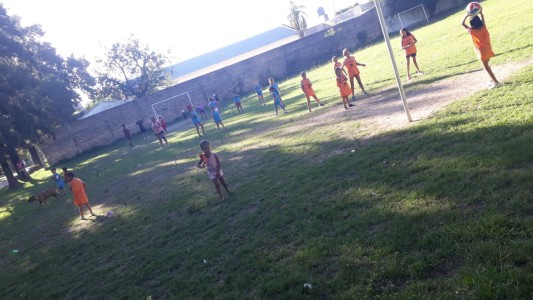 Comedor, merendero, construcción y van por un club: La Guardia crece