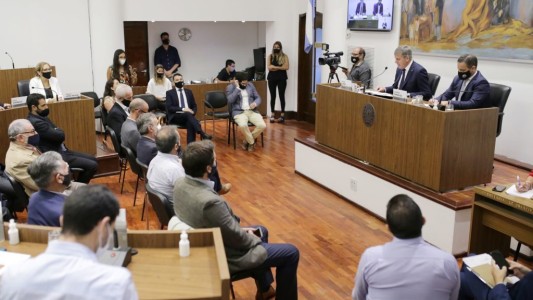 Con eje en el Plan Integrar, Jatón inauguró el período de sesiones ordinarias