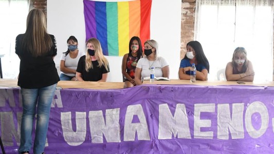 #8M: en San José del Rincón se anuncian actividades para todo el mes dedicado a la mujer