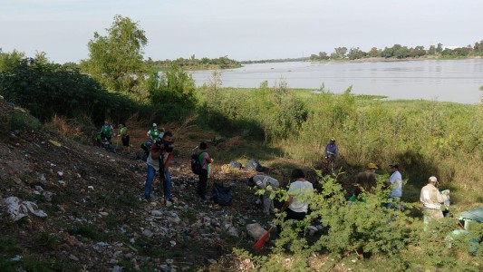 Vecinos de Alto Verde ya realizan tareas de limpieza en el barrio