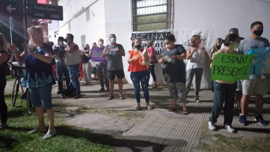 Cacerolazo contra la inseguridad en Fomento 9 de Julio