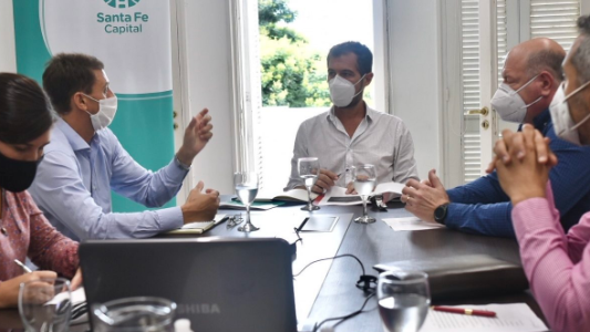 Telefonía fija: funcionarios municipales se reunieron con representantes de Telecom