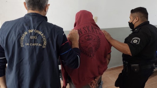 Coronel Dorrego: secuestran armas de fuego y detienen a un joven