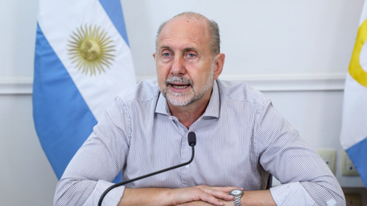 Comité de expertos advierte a Perotti ante la curva creciente de casos de Covid