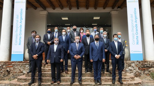 "Vamos a avanzar con más velocidad con la vacunación", prometió el Presidente en Catamarca