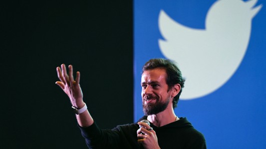 El jefe de Twitter vendió su primer tuit por 2,9 millones de dólares
