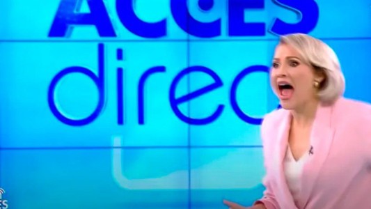 Presentadora rumana fue atacada en vivo por una mujer desnuda