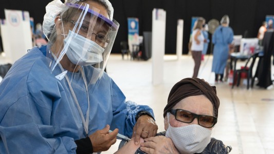 Sábado con casi 700 nuevos casos de coroanvirus en la provincia de Santa Fe