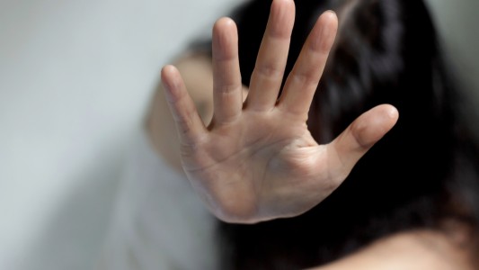 Condenaron a 10 años de prisión a un hombre por el abuso sexual de su hija