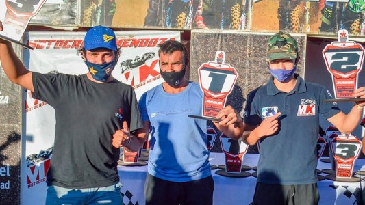 Conmoción por la muerte del “Wey” Zapata, el corredor de motocross que competía sin un brazo
