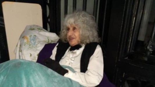 Hallan muerta a una mujer en situación de calle en Recoleta y denuncian que fue asesinada