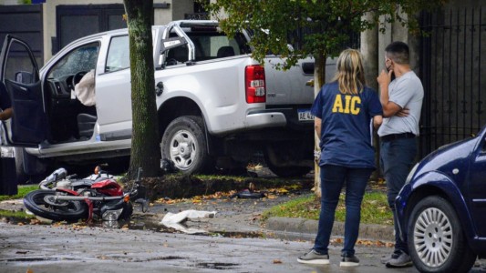 Sufrió una salidera bancaria en Fisherton, atropelló a los ladrones y uno murió