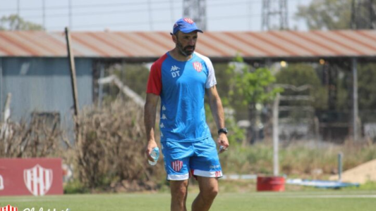 Unión recibe a Boca con algunas dudas en el 11 inicial