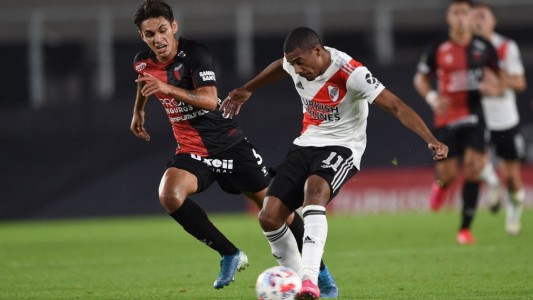Colón no pudo contra River y perdió 3 a 2