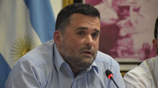 Menéndez: "Esta situación amerita un esquema de política social más abarcativo que el que hoy existe"