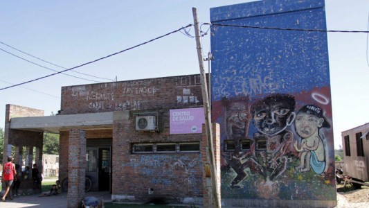 “No se puede contar ni con un baño para el personal”, dicen desde el CAPS de B° Las Lomas