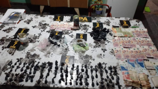 Detienen a un joven que vendía droga a escolares, fieles y deportistas en Córdoba