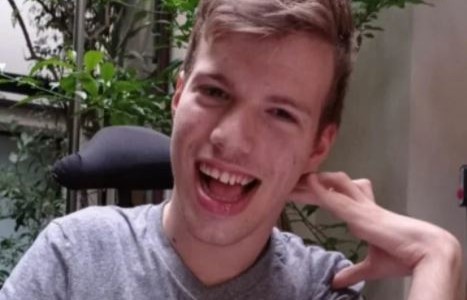 Un joven con parálisis cerebral pide disculpas del Presidente: "Las personas con discapacidad somos capaces"