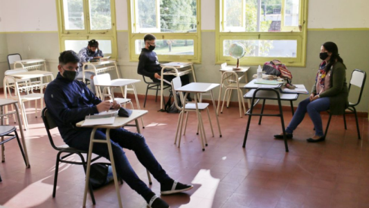 Con fondos del FAE, el municipio concreta mejoras en las escuelas de la ciudad