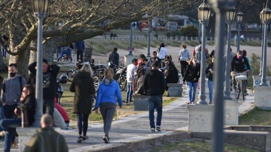 "El sistema de salud no se puede ampliar más: necesitamos compromiso ciudadano"