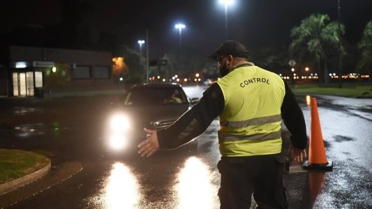12 detenidos en la madrugada del domingo por incumplir con las restricciones