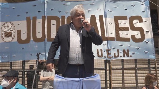 Piumato reclamó vacunas para los judiciales y advirtió que no hay camas en la obra social