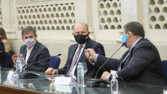 Perotti participó del acto de adjudicación del Aulario Común Costanera Este de la UNL