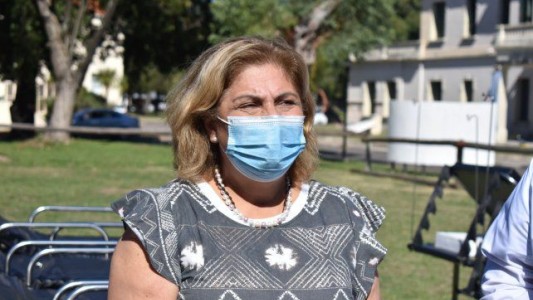 "Necesitamos bajar el nivel de contagios: nos preocupa la saturación de camas"